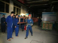 動力公司、面一車間分別舉行防泄漏演練